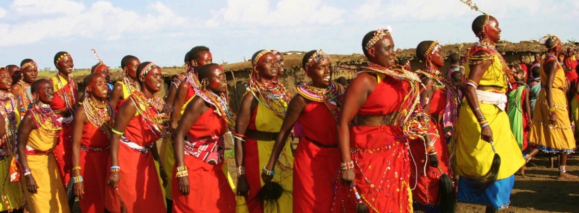 Meeting Maasai Ladies in the Masai Mara
