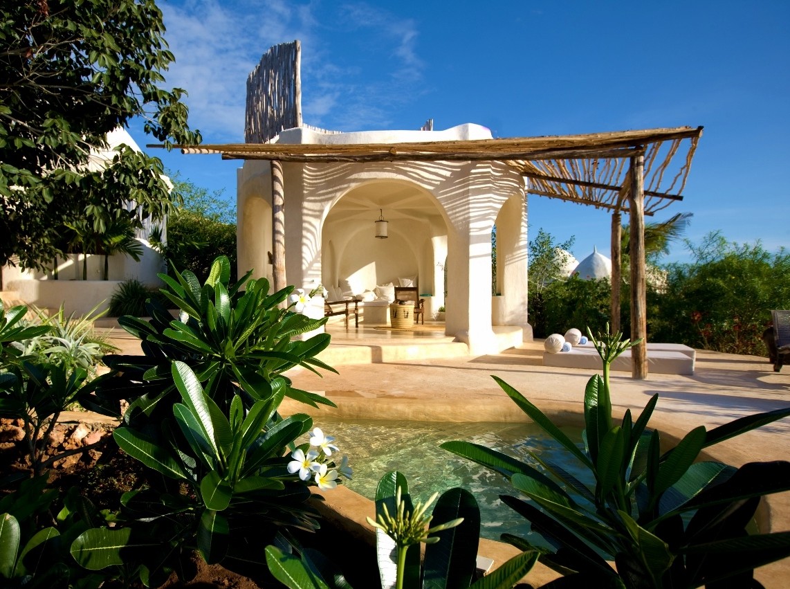 Luxury honeymoon at Kilindi