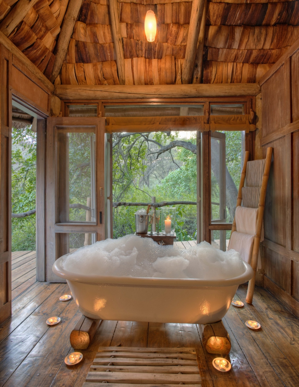 Bath at Lake Manyara Tree Lodge