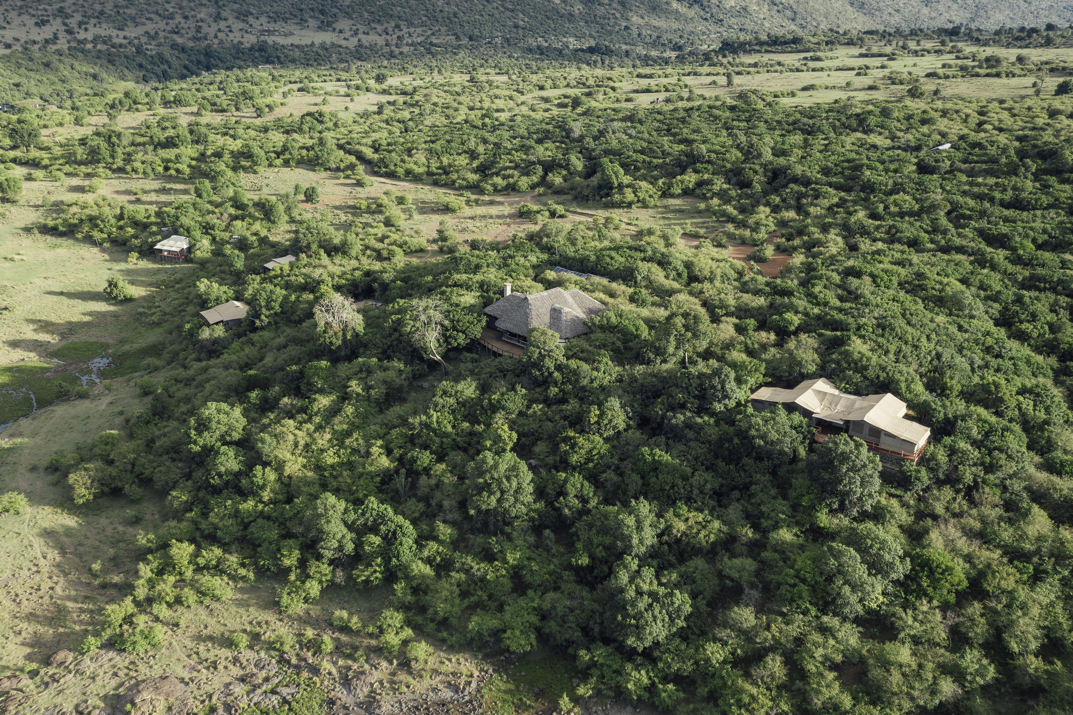 (c) Tangulia Mara Camp