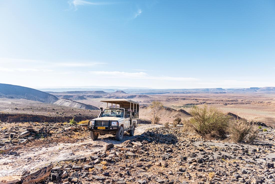 Fish River Canyon Drive in 4x4 safari vehicle