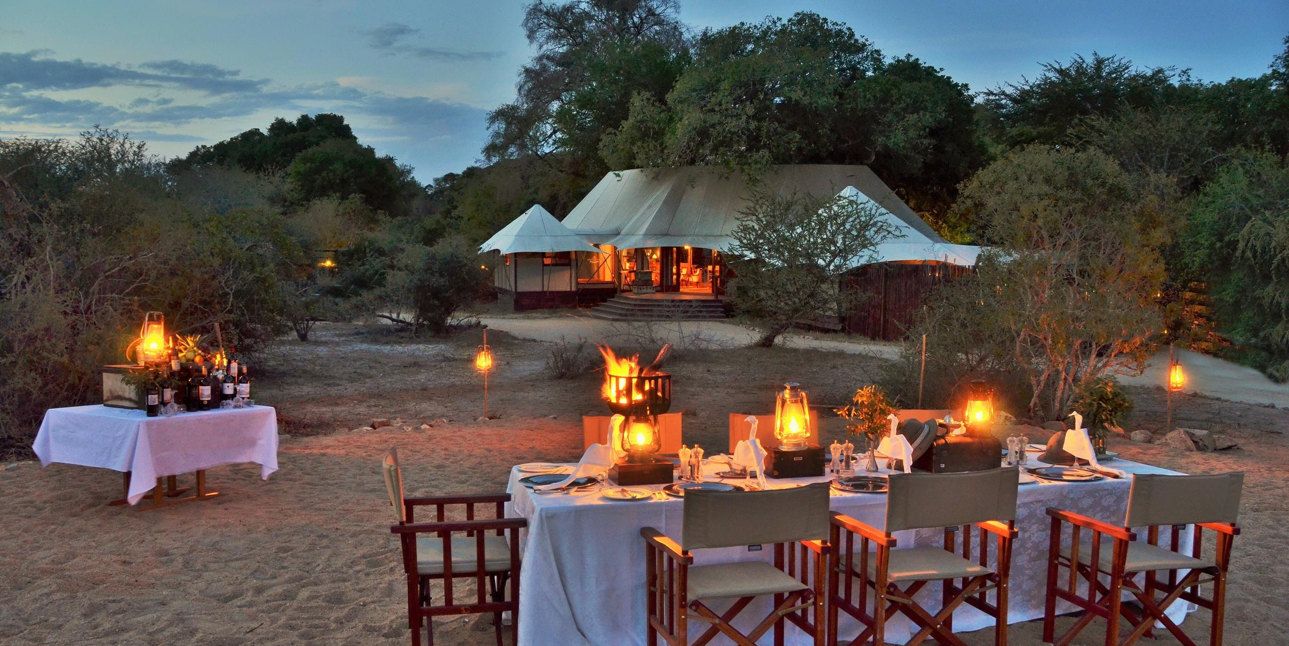 Bush dining at Hamiltons tented camp in the Kruger