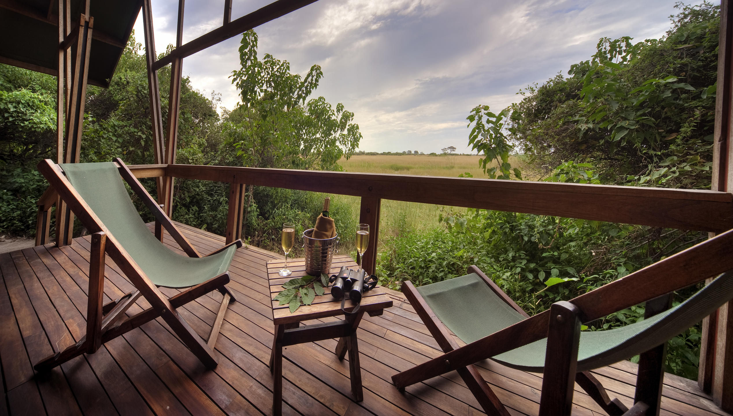 Sundowners out on the deck at Lebala Camp