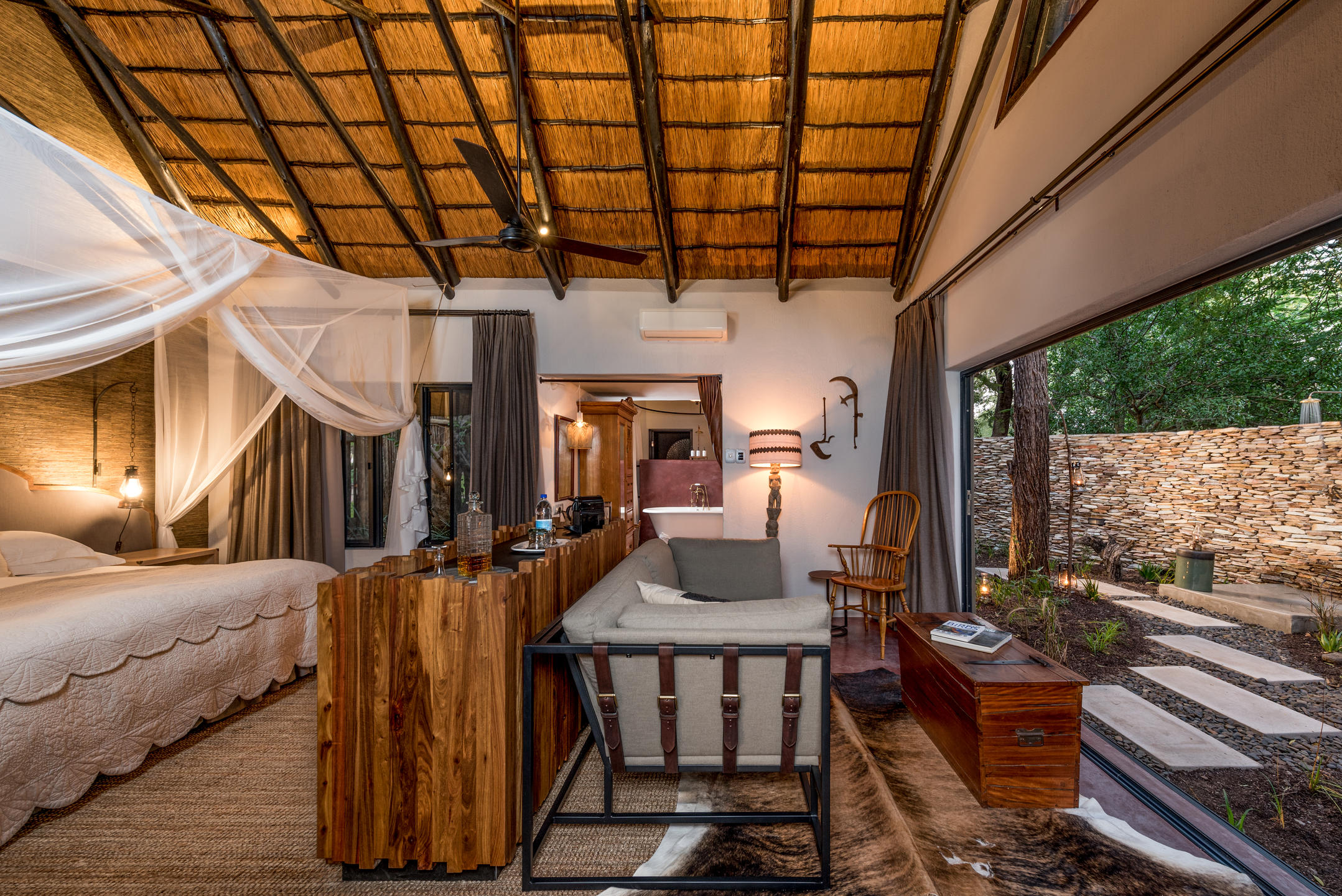 Luxury suite at Sabi Sabi Selati Camp