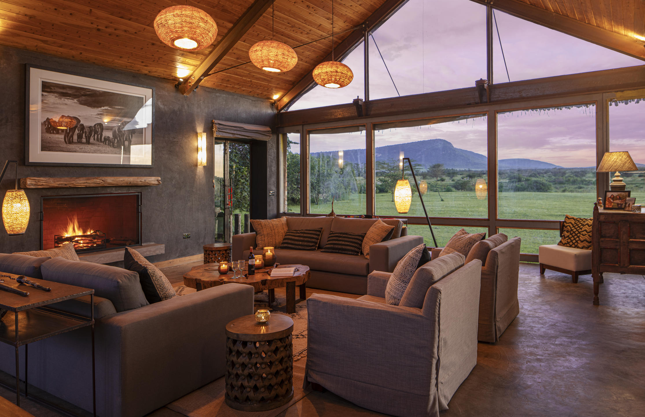 Jamani House sitting room in the Masai Mara