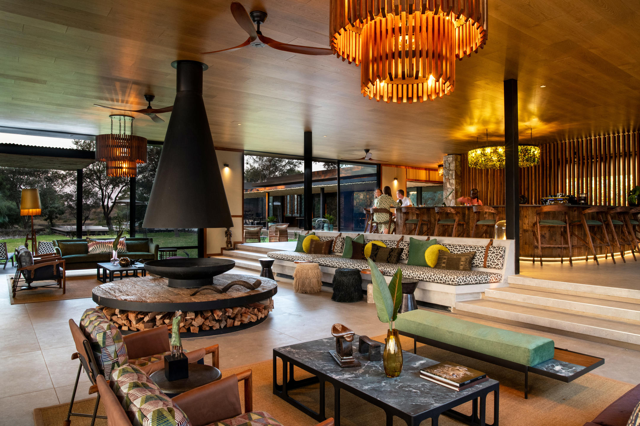 Main area at Tanda Tula