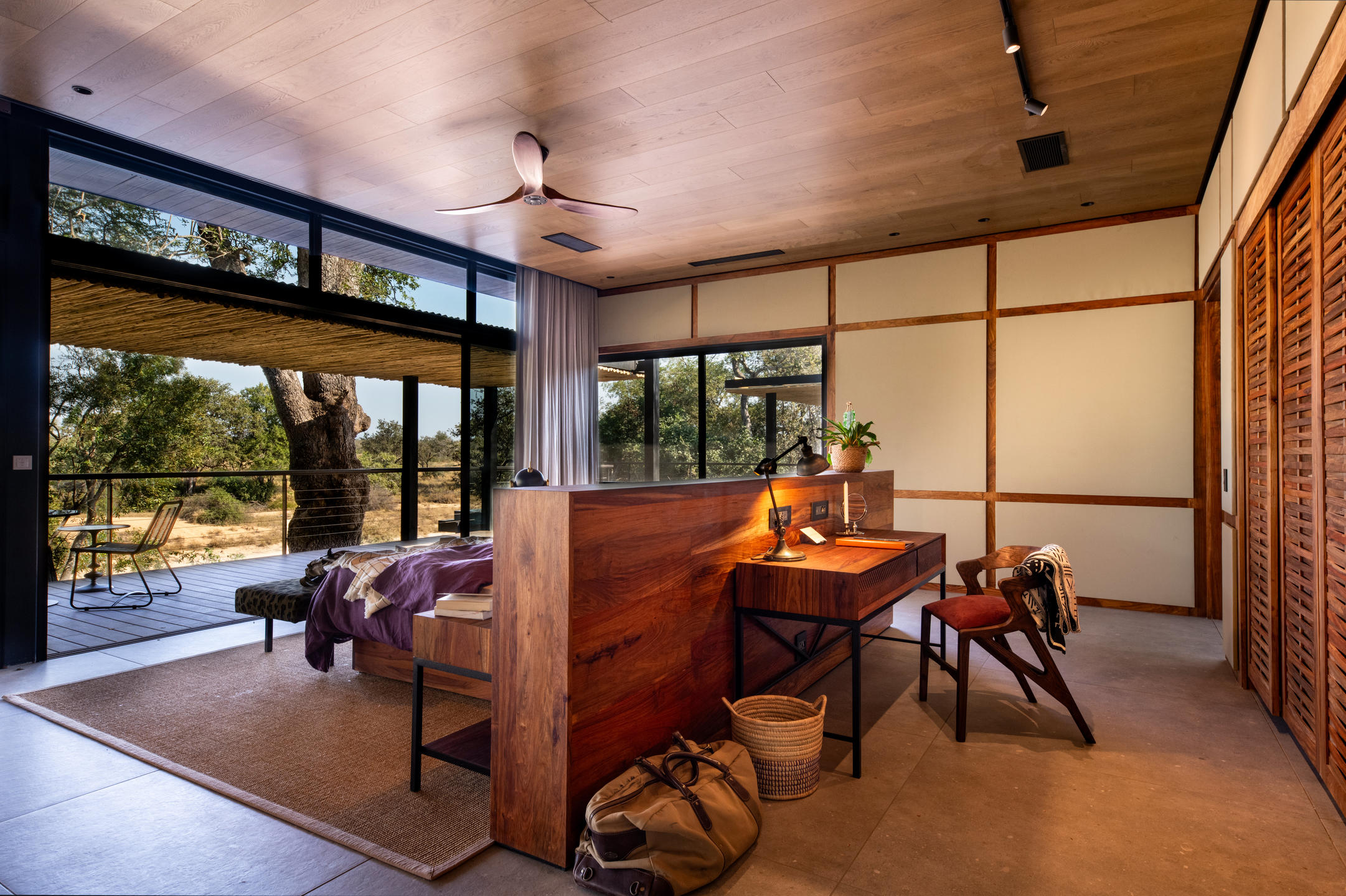 Suite interior at Tanda Tula Safari Camp